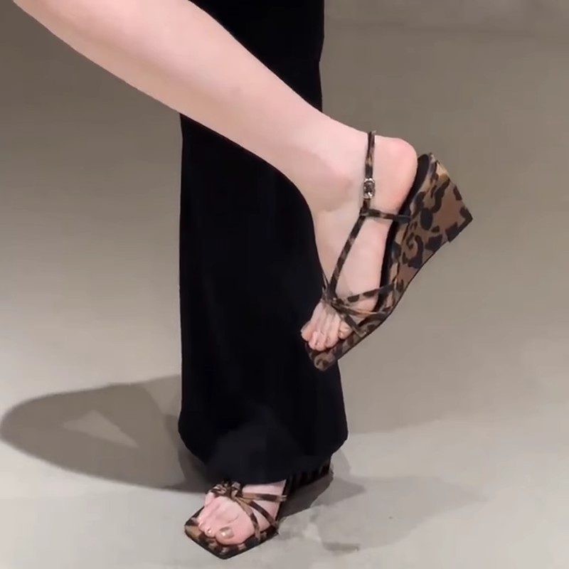 Leopard Wedge Sandals Summer N - огляд і ціна Crossfit Belt